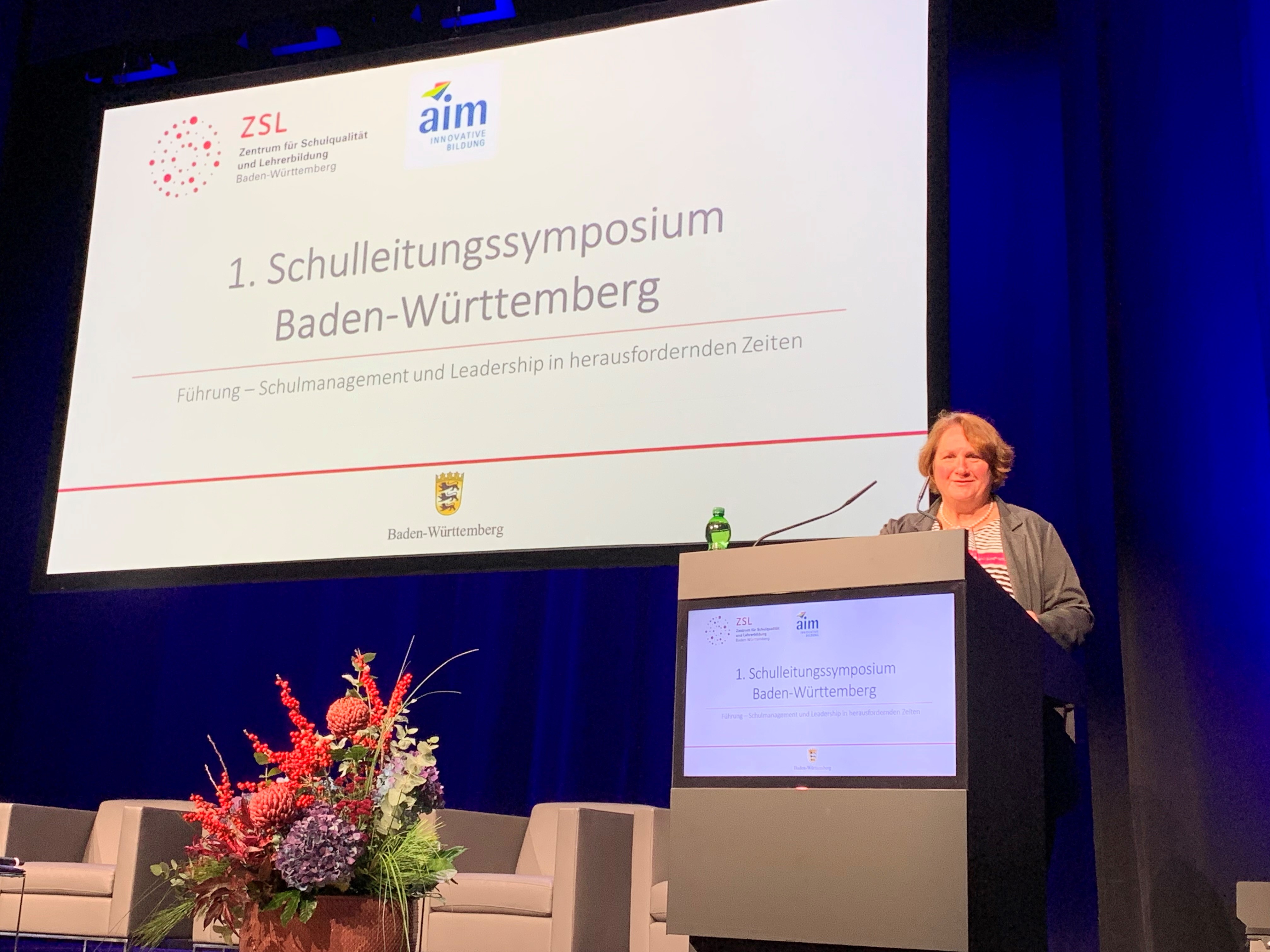 2024: Erstes Schulleitungssymposium in Baden-Württemberg mit John Hattie am 11.11.2024